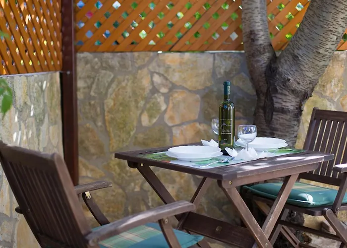 Elegant Krk Hideaway With Terrace - One Bedroom With Terrace Krk Town